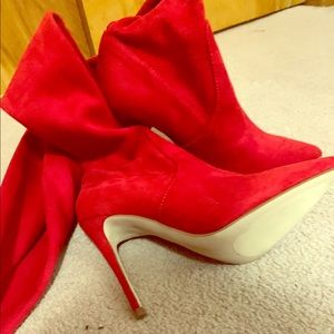 Brand new Steve Madden thigh high boots size 6 1/2